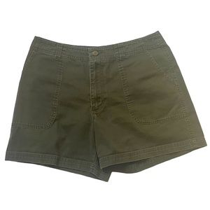 Kavu khaki cotton green women’s hiking outdoor shorts size 8